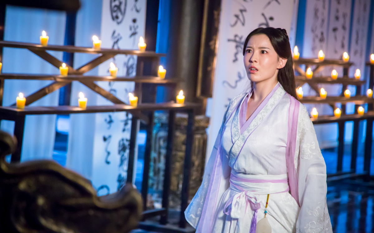 Кадры из Ли Бай: Пламя преисподней (2019)