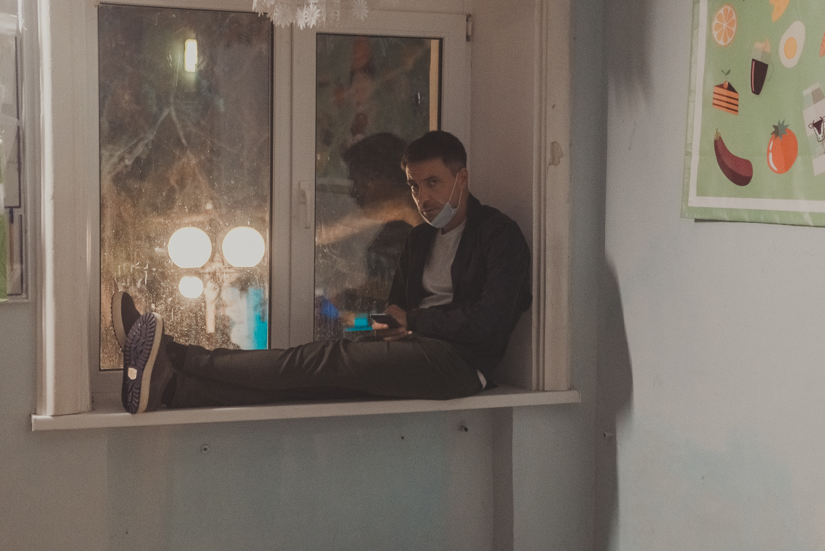 Кадры из Закрытый сезон (2020)