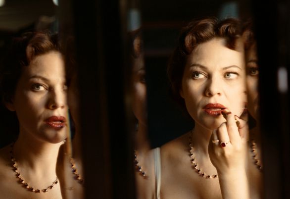 Кадры из ДАУ. Нора мама (2020)