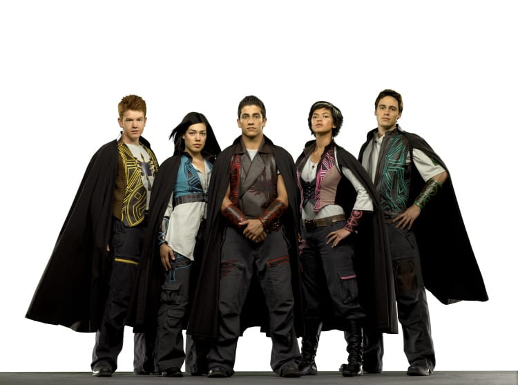 Кадры из Могучие рейнджеры 14: Мистическая сила (2006)