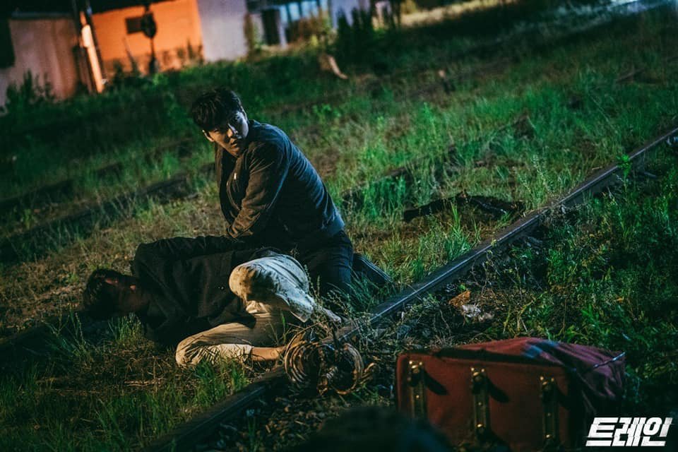 Кадры из Поезд (2020)