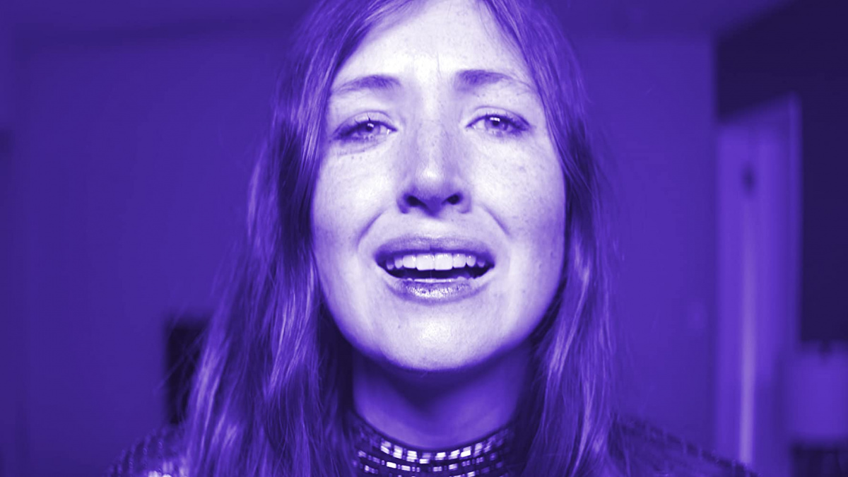 Кадры из Она умрёт завтра (2020)