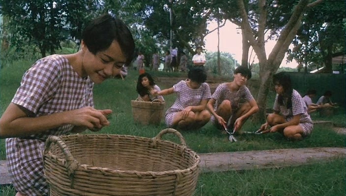 Кадры из В первый и последний раз (1989)