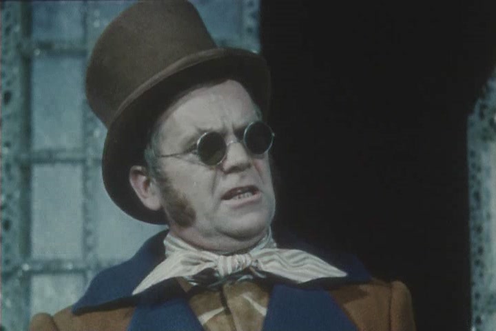 Кадры из Приключения в городе, которого нет (1975)