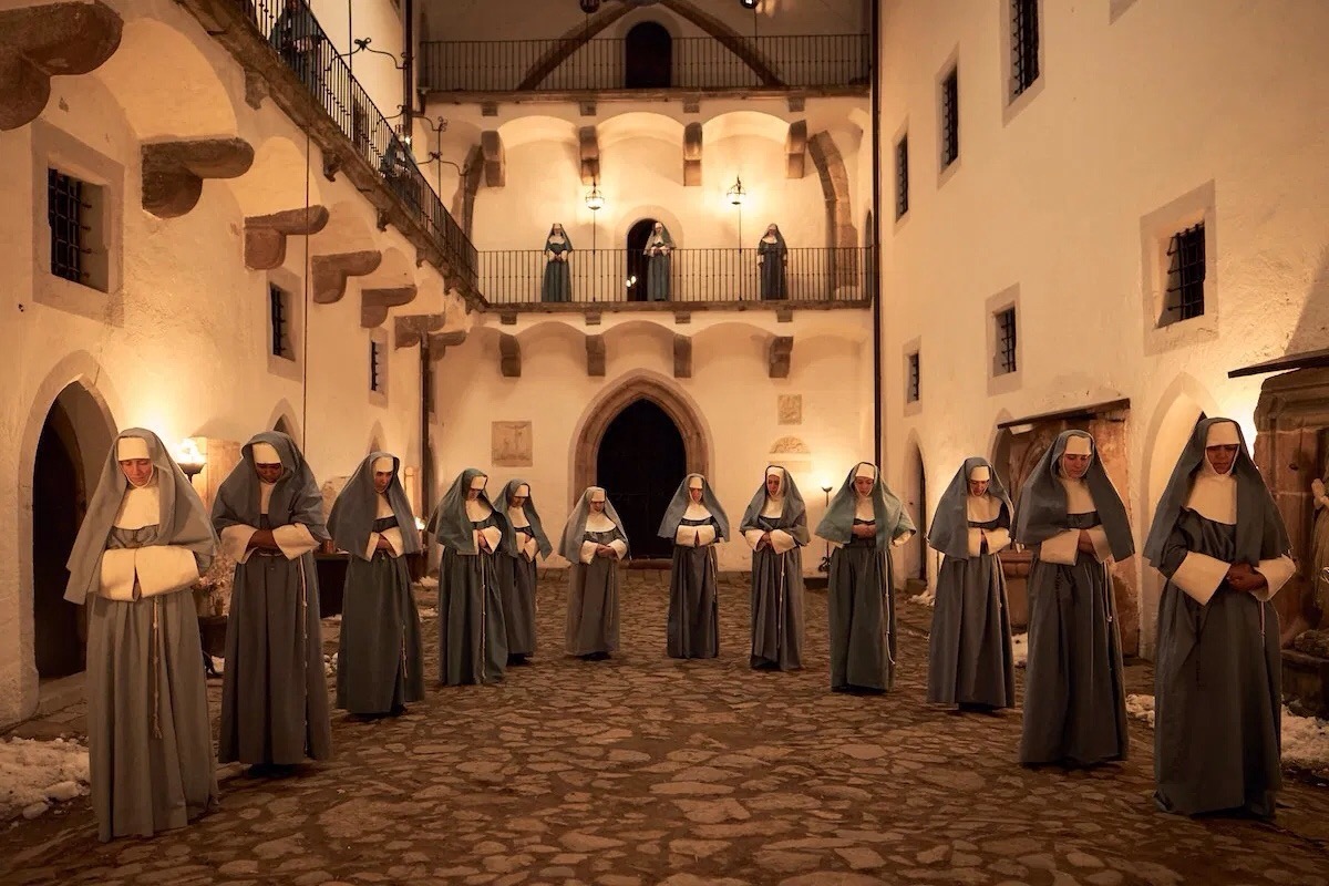 Кадры из Дракула (2020)