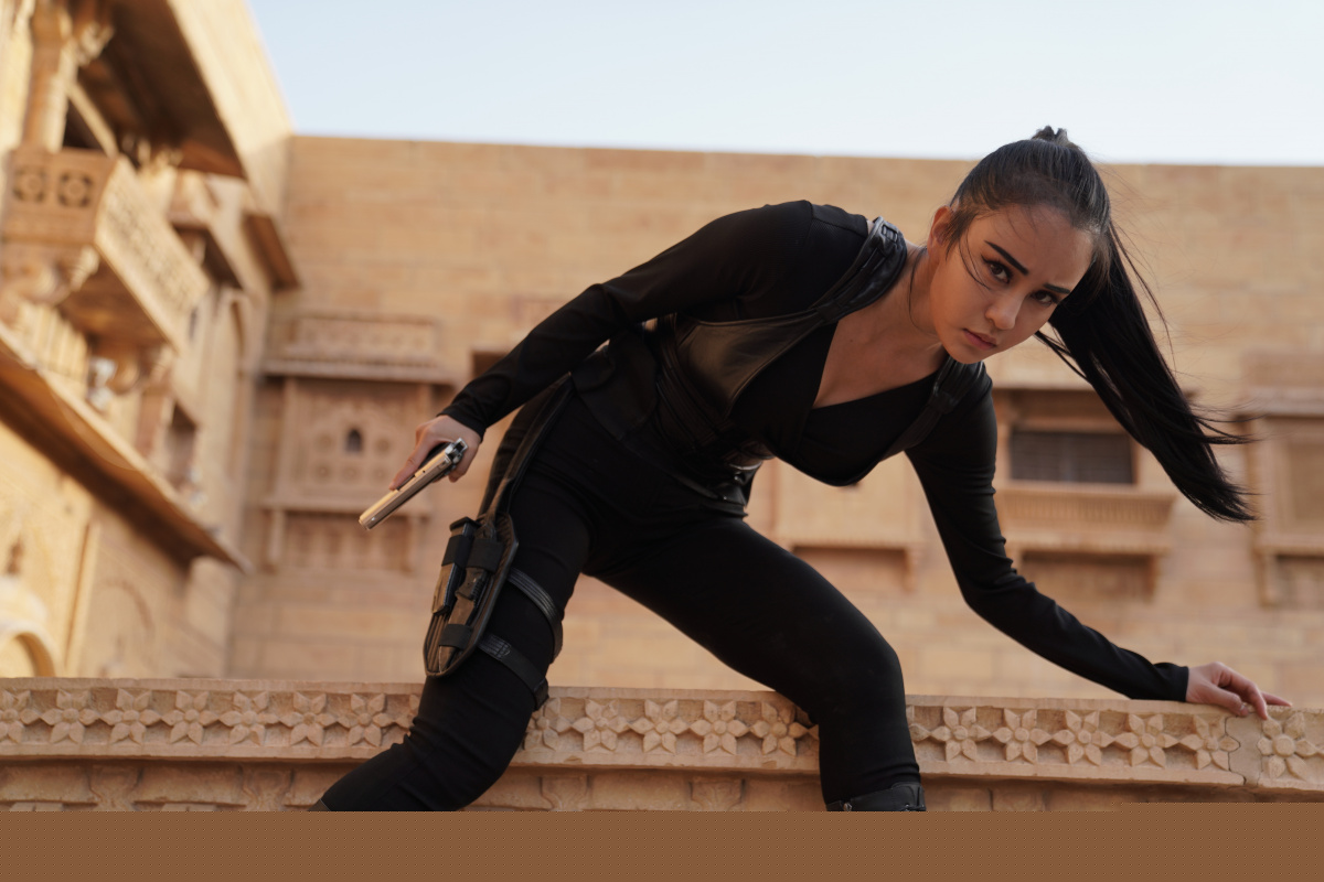 Авангард: Арктические волки (2020)