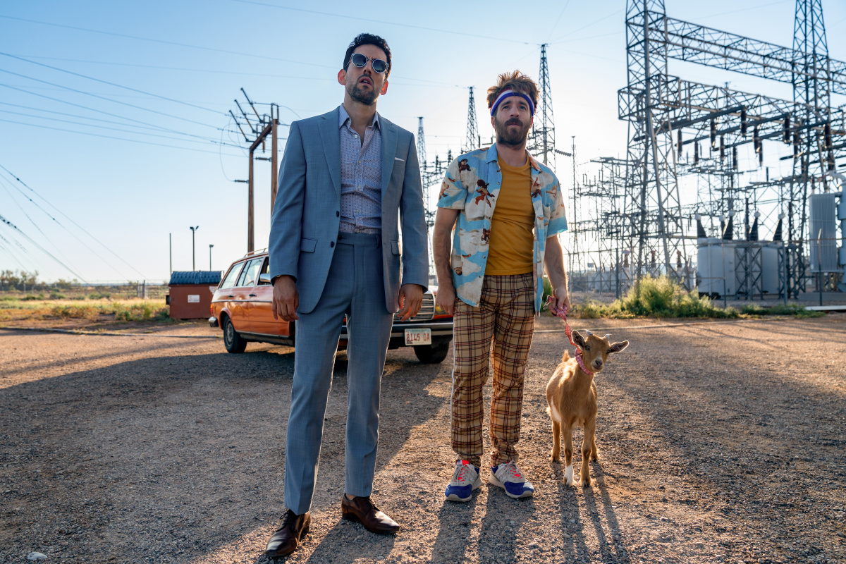 Кадры из Сводные братья (2020)