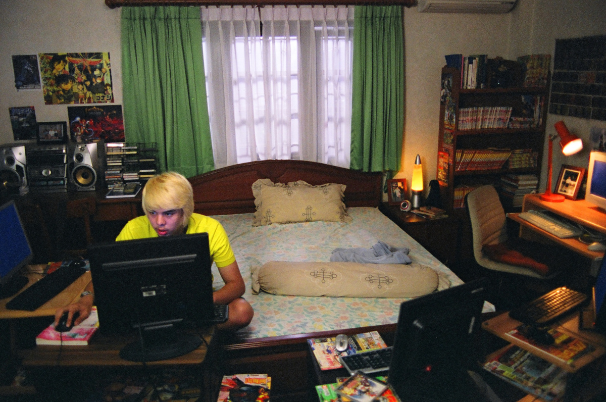 Кадры из Тинейджер на миллиард (2011)