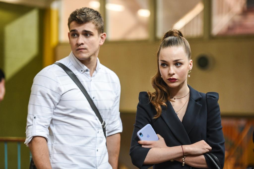 Кадры из Первые ласточки (2019)