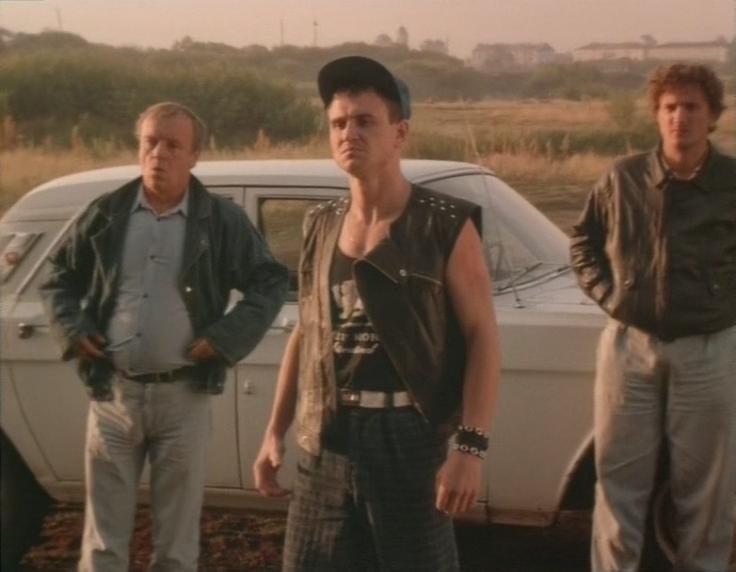 Кадры из Я объявляю вам войну (1990)