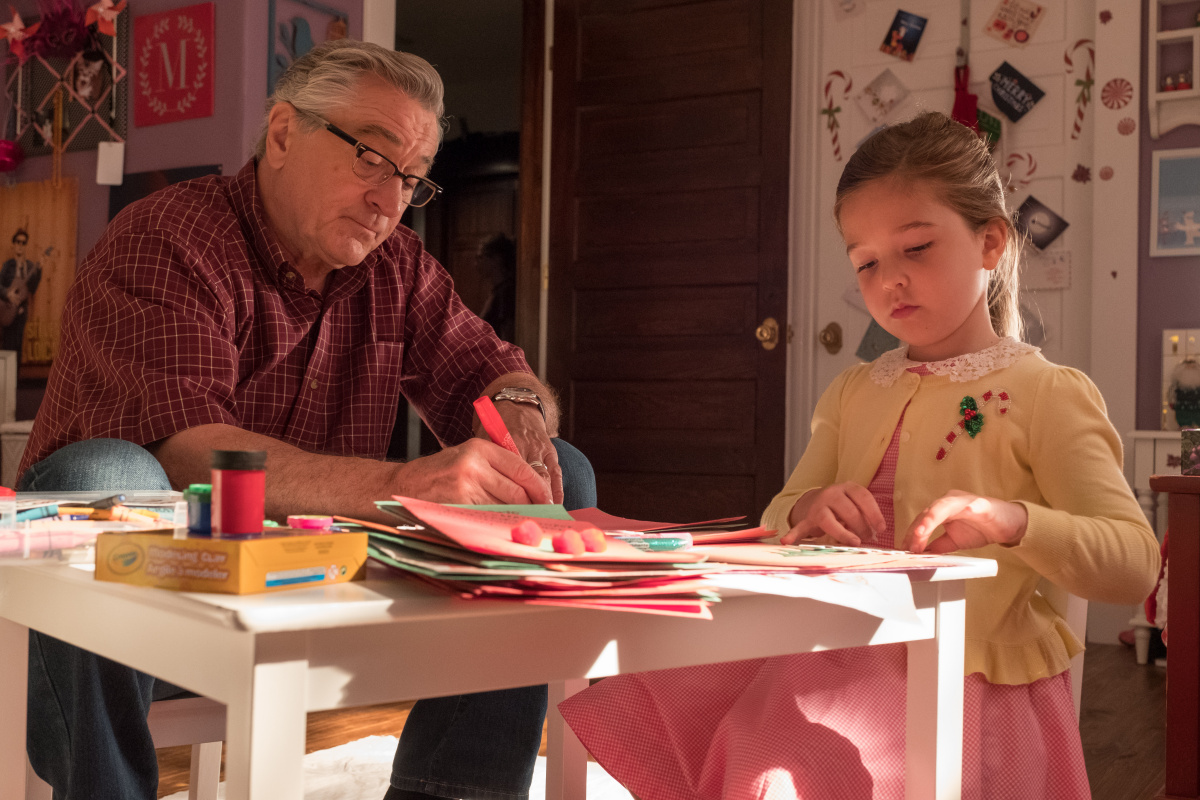 Кадры из Дедушка нелегкого поведения (2020)