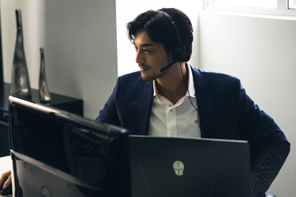 Кадры из Шторм L (2018)