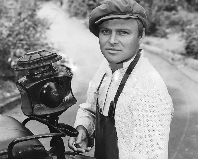 Кадры из На острие меча (1987)