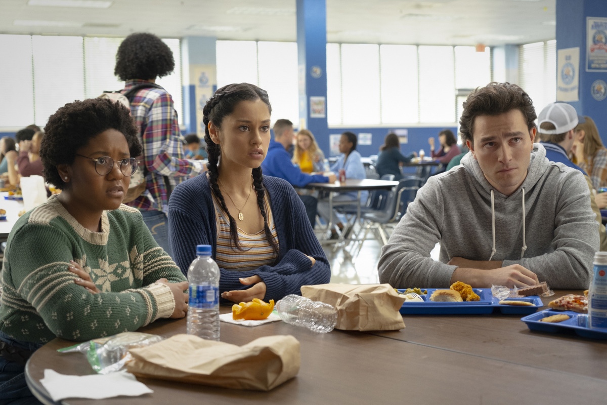 Кадры из Старгёрл (2020)