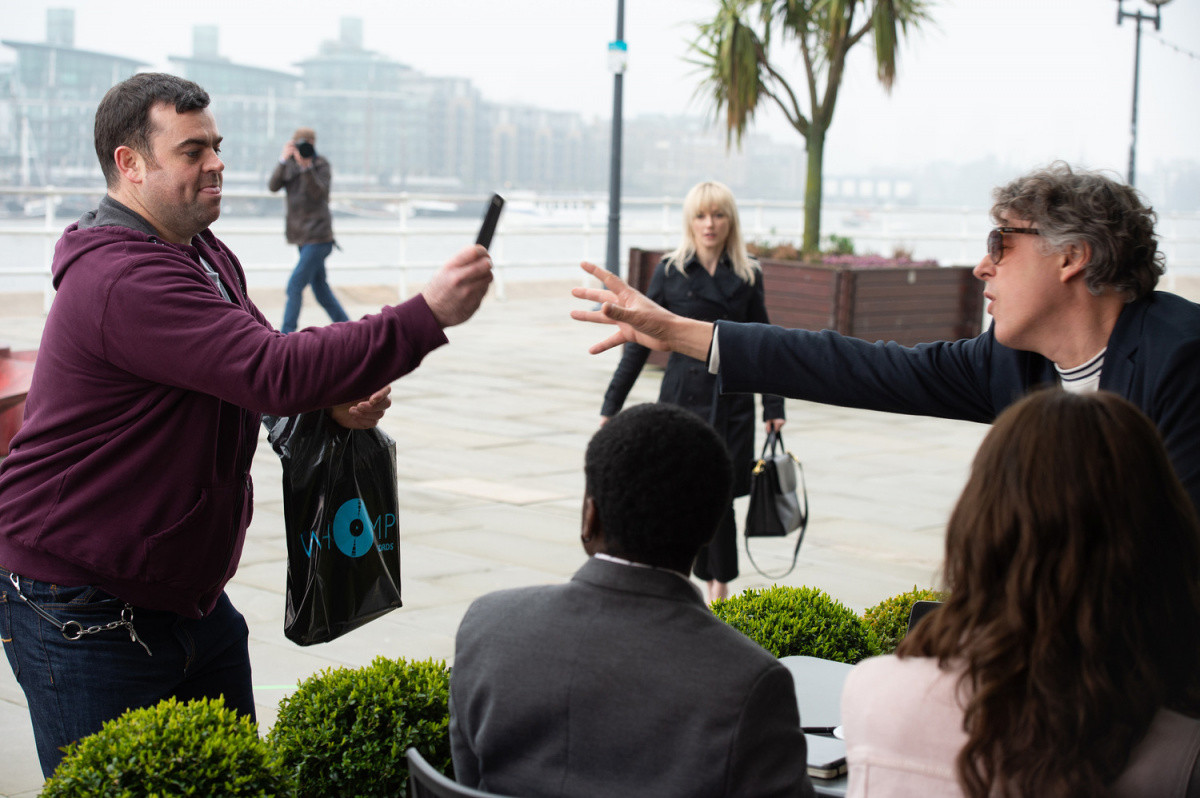 Кадры из Пиарщица (2019)