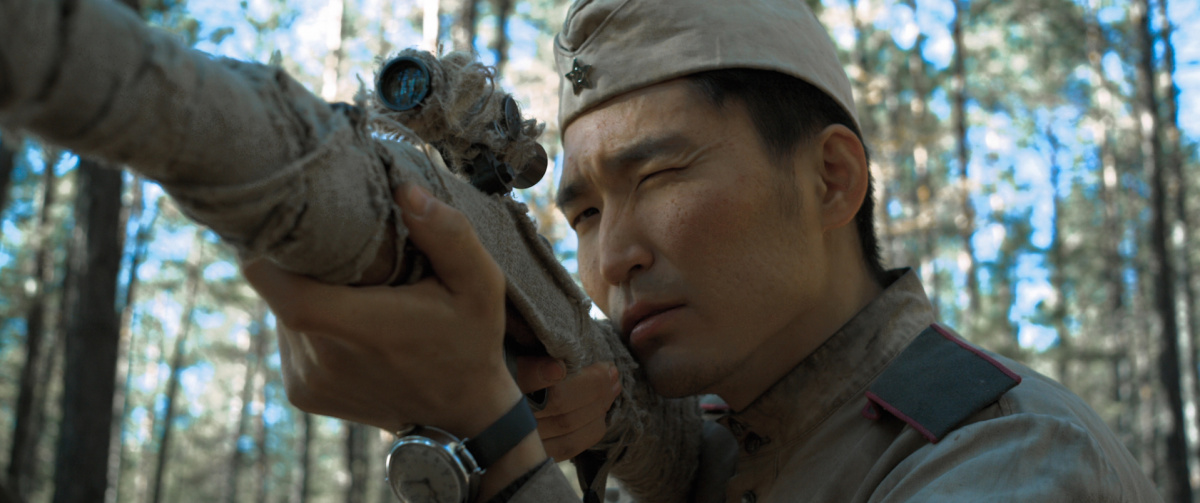 Кадры из Рядовой Чээрин (2021)