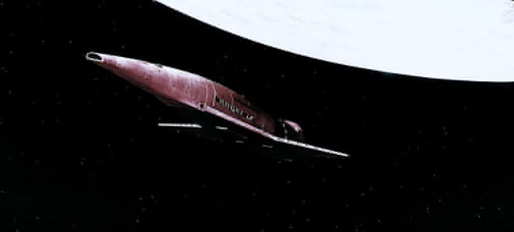 Кадры из 2001 год: Космическая одиссея (1968)