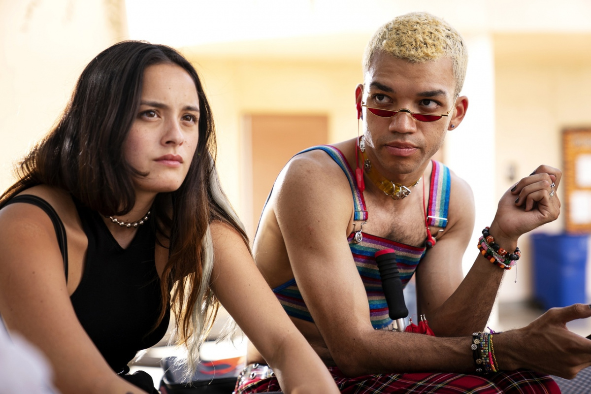 Кадры из Поколение (2021)