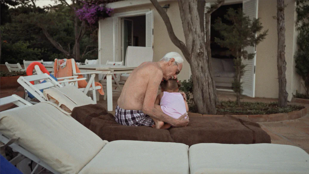 Кадры из Папа (2021)