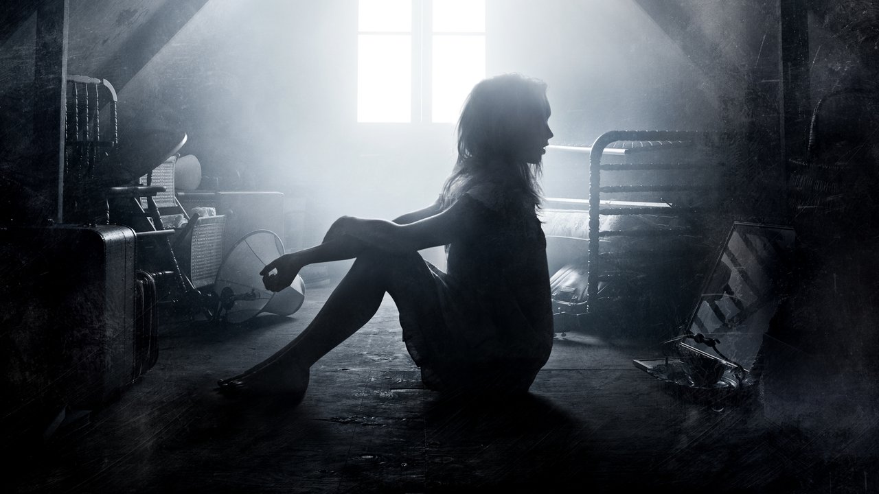 Кадры из Изгоняющий дьявола (2016)