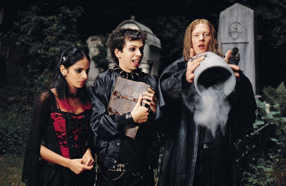 Ночь живых придурков (2004)