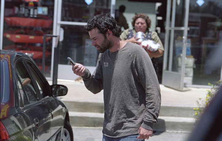 Кадры из У твоего порога (2006)