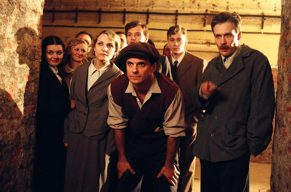 Кадры из Королёв (2009)