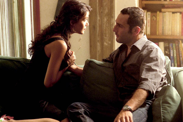 Кадры из Любовь на стороне (2006)