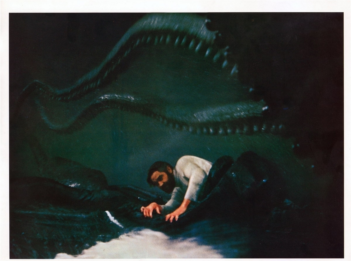 Кадры из 20000 лье под водой (1954)