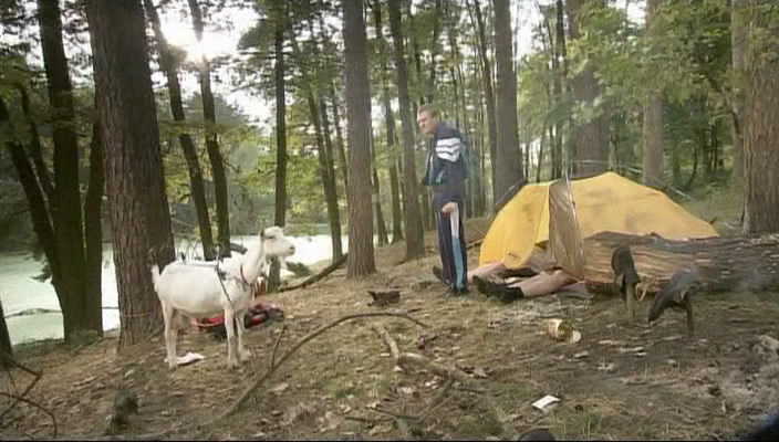 Кадры из Внеземной (2011)