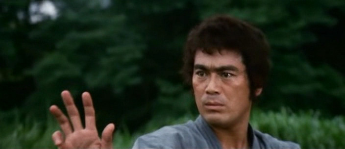 Кадры из Обречённый на одиночество (1975)