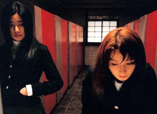 Кадры из Шёпот стен 3 (2003)