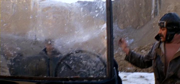 Кадры из Хлеб, золото, наган (1981)