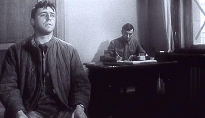 Кадры из Конец «Сатурна» (1968)