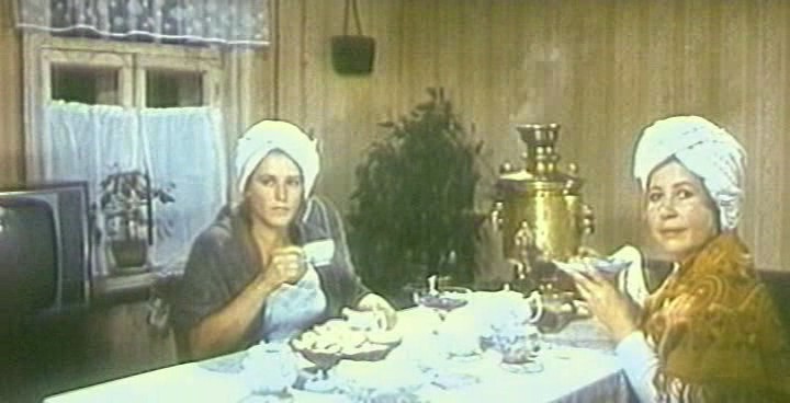 Кадры из Русское поле (1972)