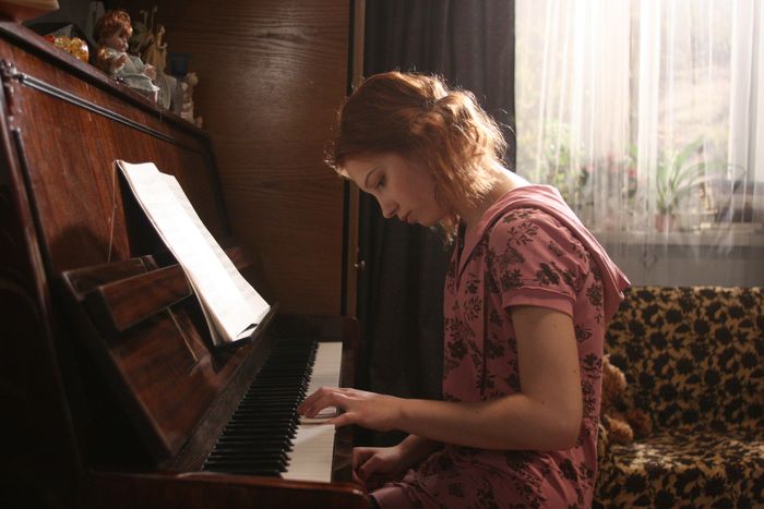 Кадры из Рыжая (2008)