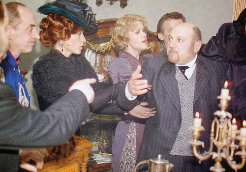 Кадры из Сыщик Путилин (2009)