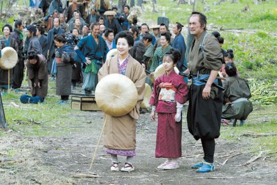 Кадры из Первый год на севере (2005)