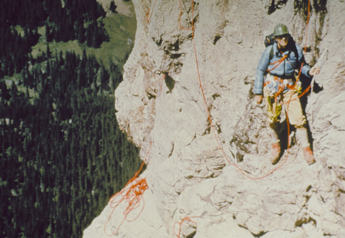 Кадры из Санкция на пике Эйгера (1975)