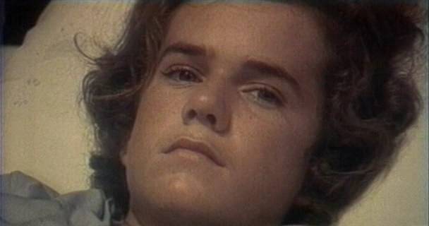 Кадры из Генералы песчаных карьеров (1976)