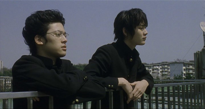 Кадры из Синяя весна (2001)