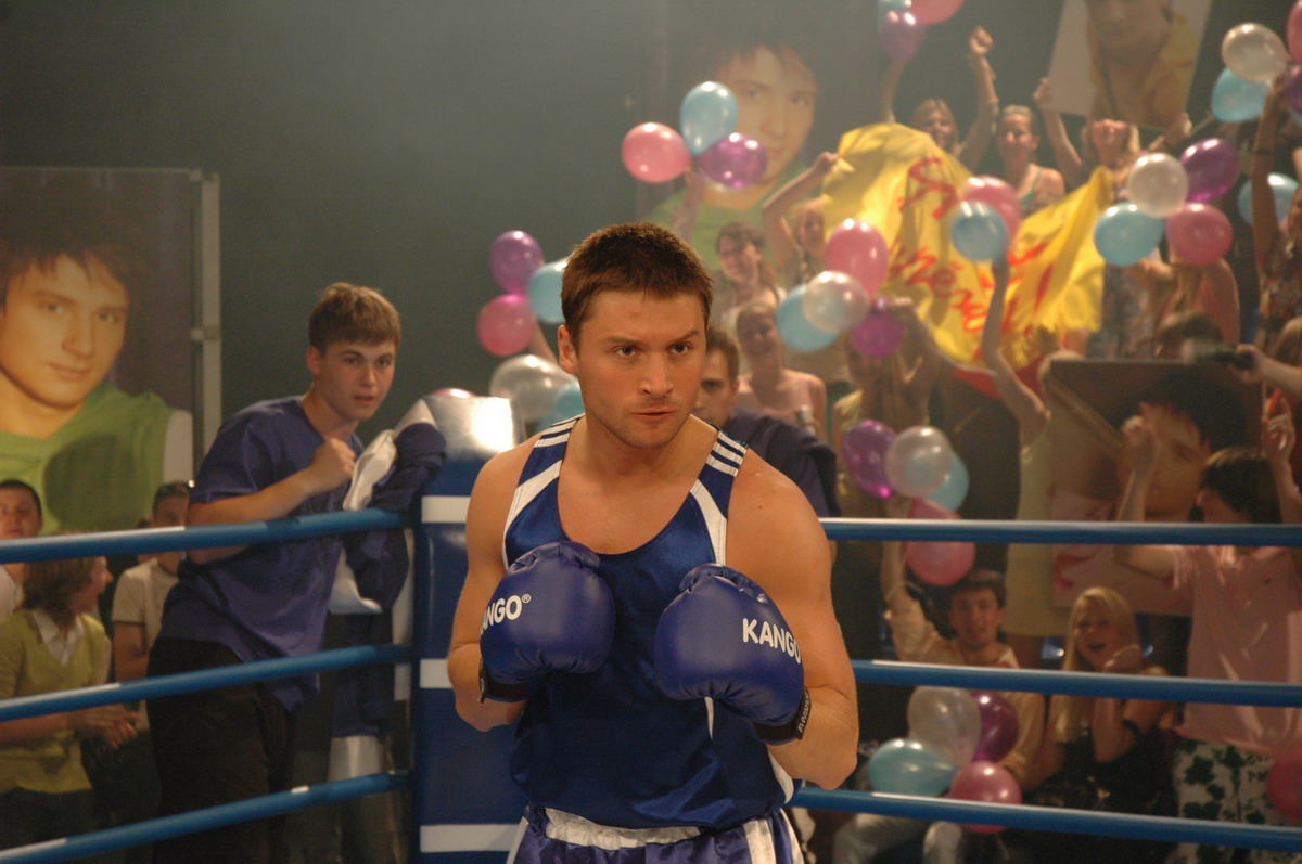 Кадры из Самый лучший фильм 2 (2009)