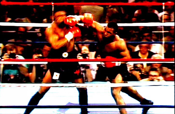 Кадры из Тайсон (2008)