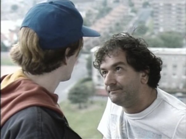 Кадры из Добро пожаловать в психушку (1994)