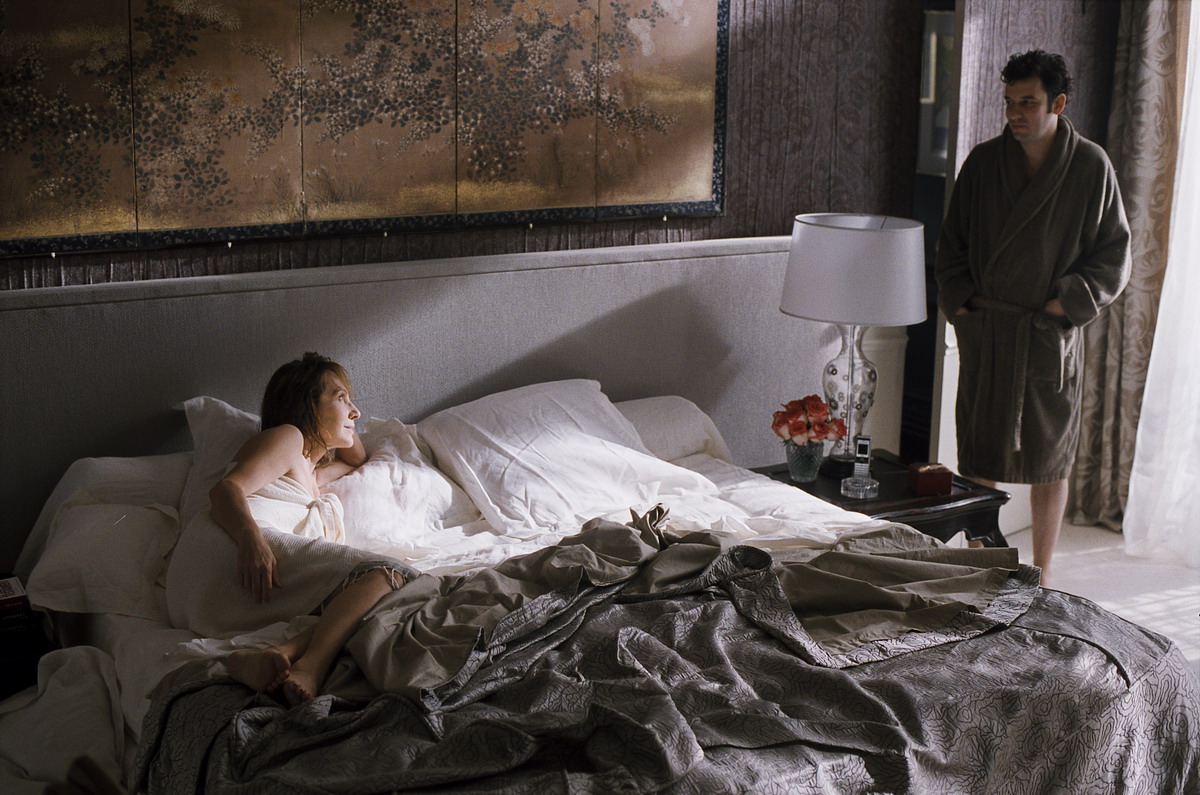 Кадры из Клиентка французского жиголо (2008)