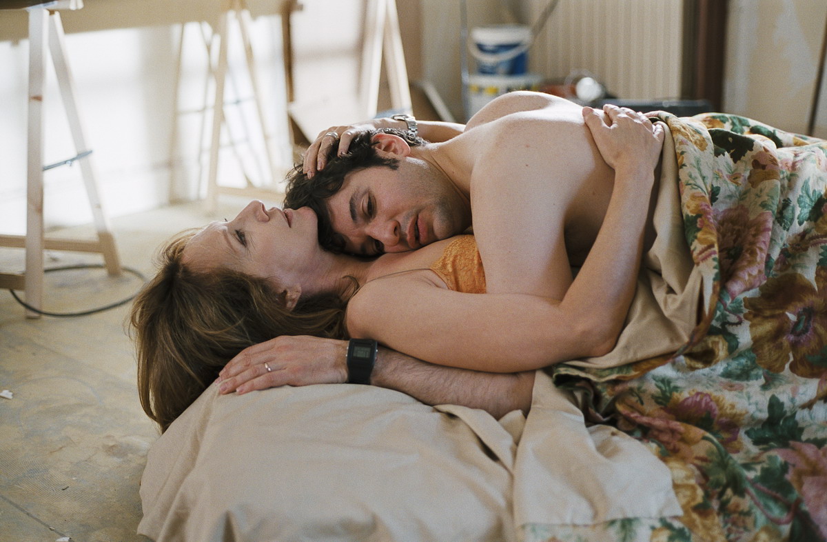 Кадры из Клиентка французского жиголо (2008)