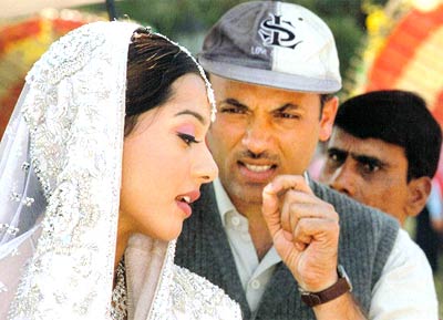 Кадры из Помолвка (2006)