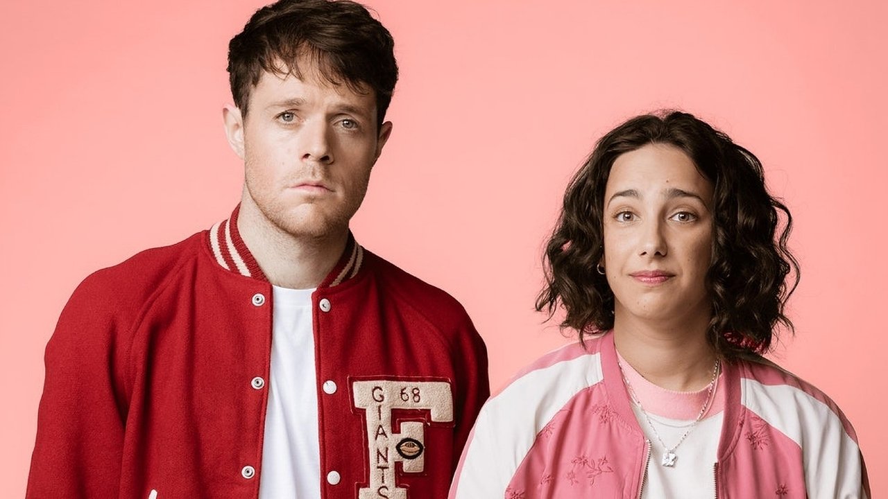 Кадры из Младшая сестра (2022)