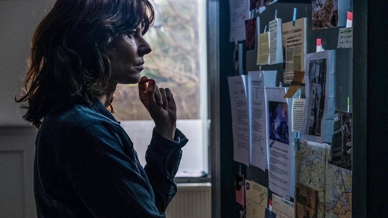 Кадры из Феникс (2018)