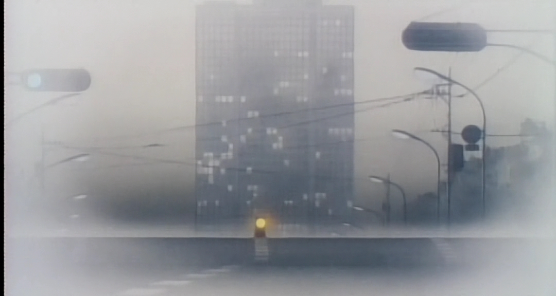 Кадры из Девушка Бобби (1985)